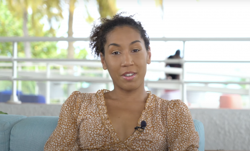Lara Schouler pharmacienne en Guadeloupe
